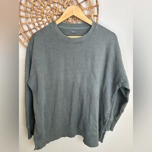Aerie Crewneck Sweater in Gray/Green